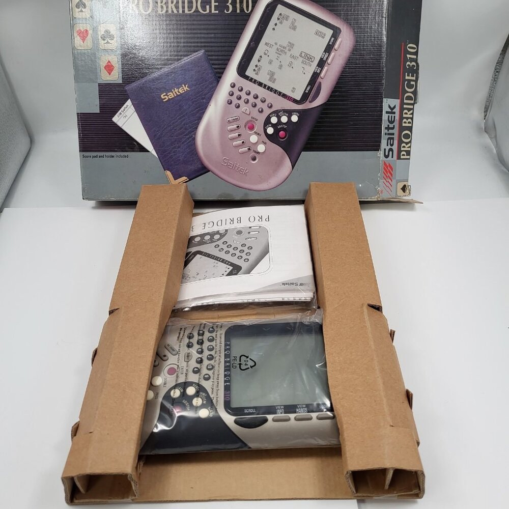 Saitek Pro Bridge 310 Electronic Handheld Portable Game System Boxed Tested - Picture 2 of 15